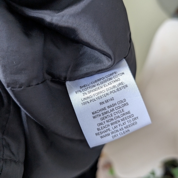 Ivy + Blu Women's Size 4 Black and White Floral Sleeveless Lined Midi Dress - Picture 12 of 12